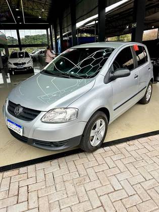 VOLKSWAGEN FOX 1.6 MI PLUS 8V FLEX 2P MANUAL VOLKSWAGEN FOX 1.6 MI PLUS 8V FLEX 2P MANUAL